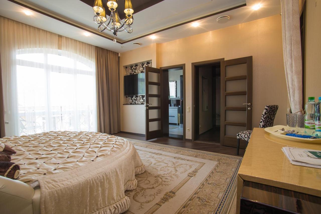Hotel Villa Venice Vinnicja Kültér fotó